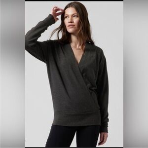 ATHLETA Purana VNeck Wrap Sweatshirt Dark Gray Sz XS